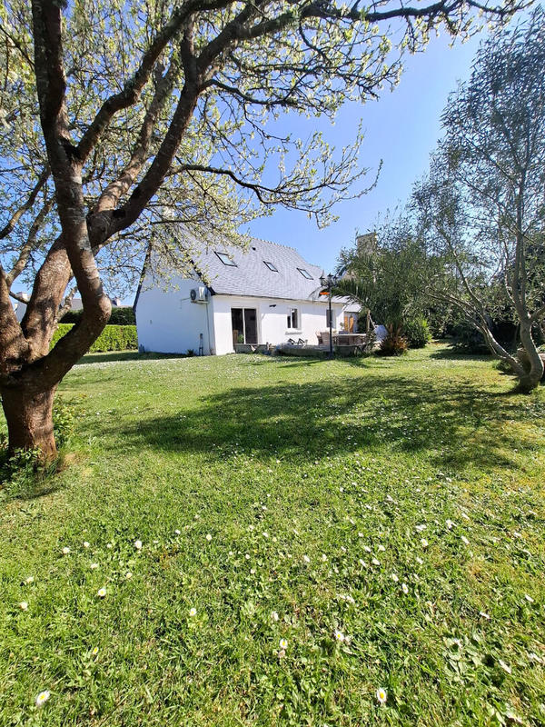 Maison - 114 m² - 8 pièces