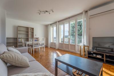 Appartement - 85 m² - 4 pièces