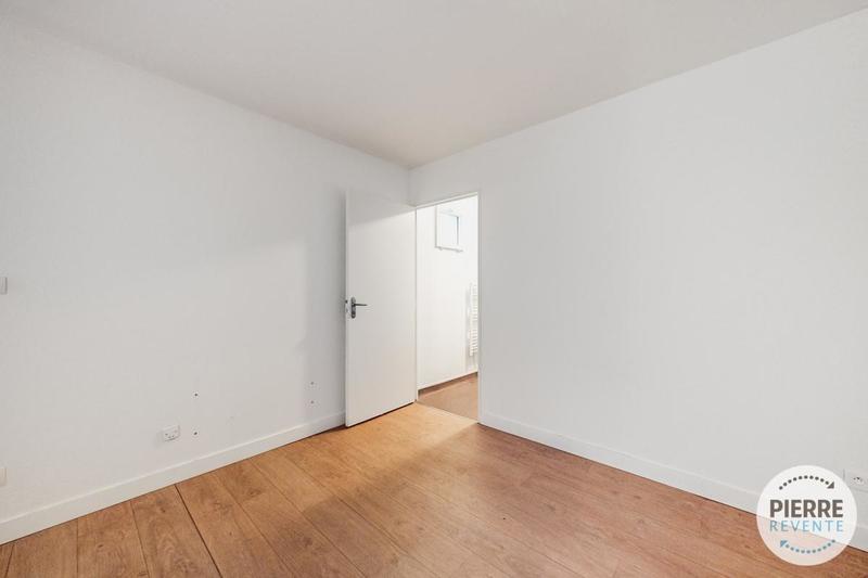 Studio - 30 m² - 1 pièce