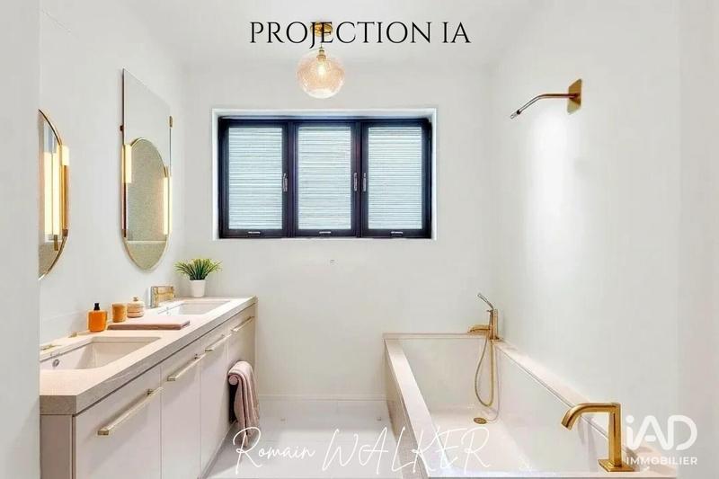 Maison - 93 m² - 4 pièces