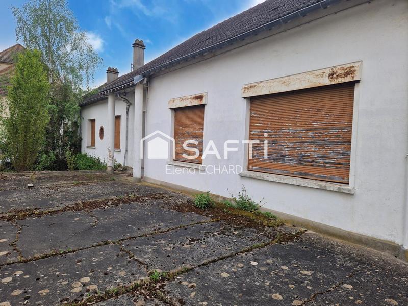 Maison - 232 m² - 10 pièces