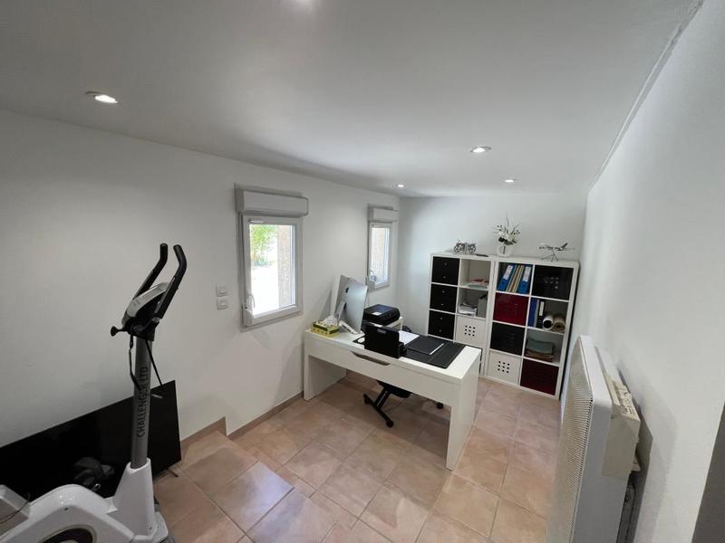 Maison - 208 m² - 5 pièces