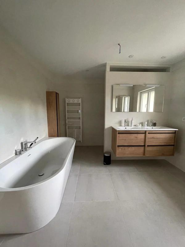 Mas - 150 m² - 6 pièces