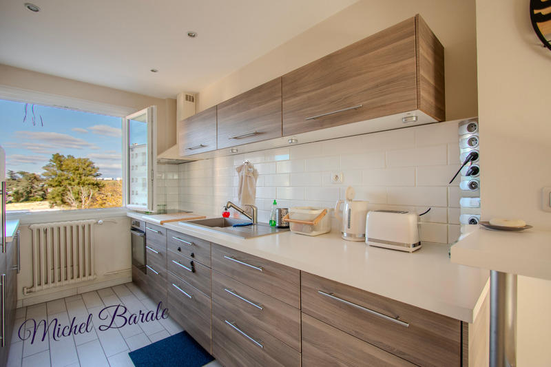 Appartement - 76 m² - 3 pièces