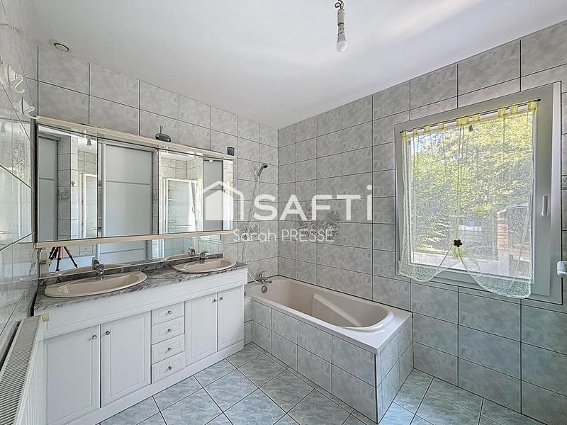 Maison - 114 m² - 5 pièces