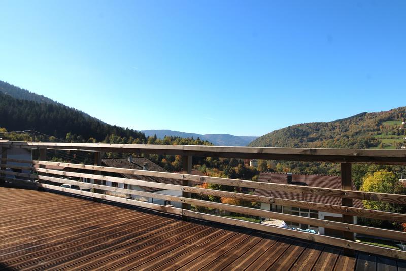 Maison traditionnelle - 205 m² - 7 pièces