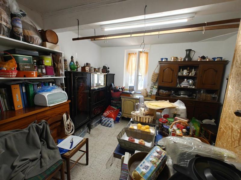 Propriété - 147 m² - 6 pièces