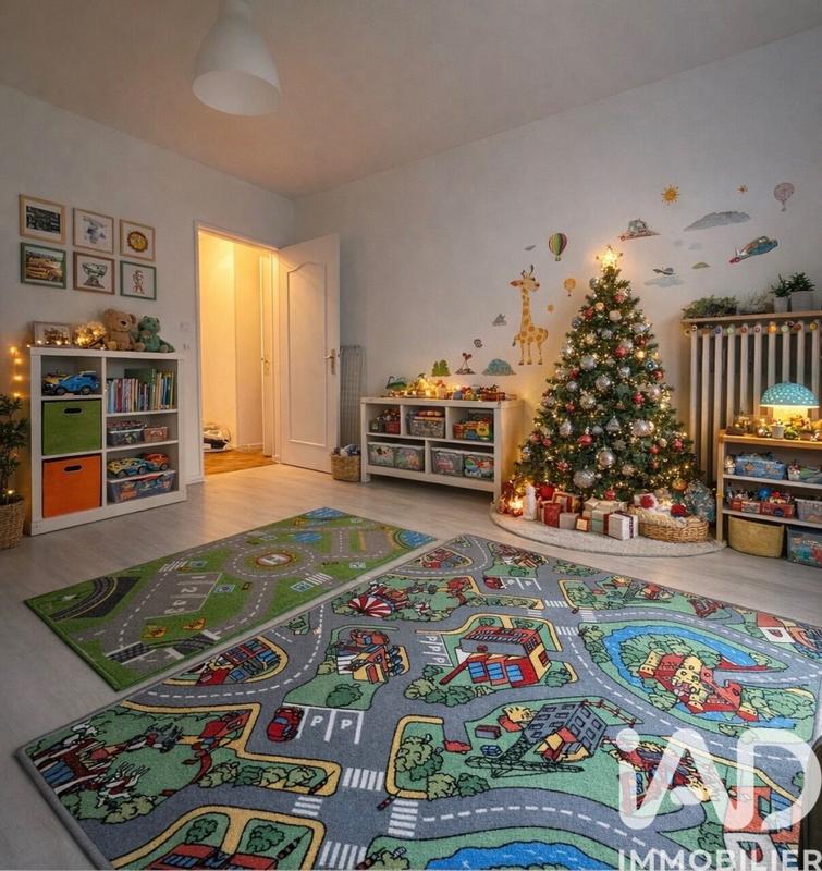 Appartement - 85 m² - 4 pièces