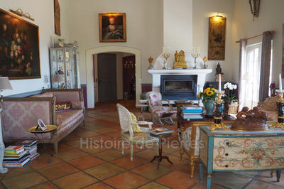 Maison - 300 m² - 10 pièces