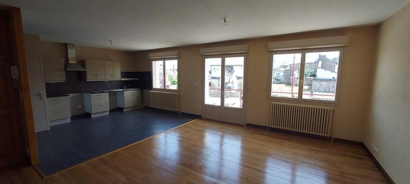 Maison - 99 m² - 5 pièces