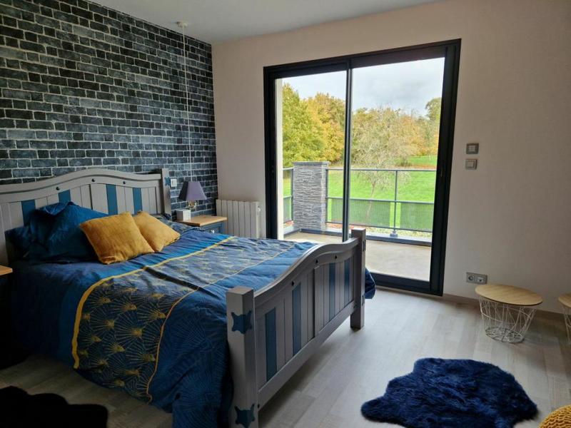 Demeure - 198 m² - 6 pièces