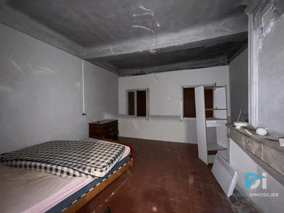 Maison - 261 m² - 11 pièces