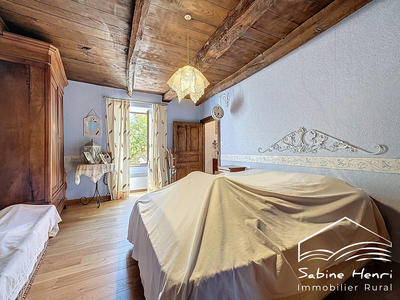 Maison ancienne - 105 m² - 4 pièces