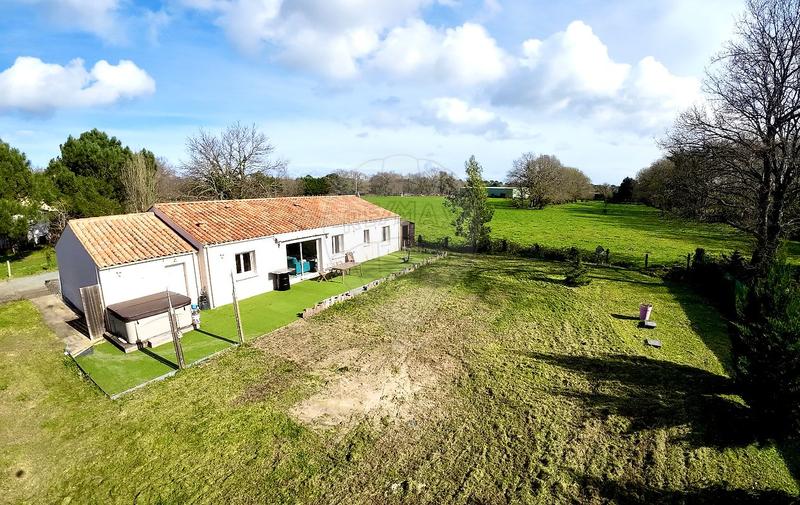 Maison - 105 m² - 4 pièces