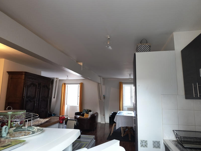 Appartement - 95 m² - 5 pièces