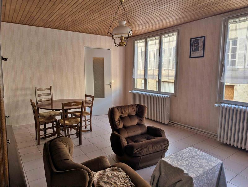 Maison ancienne - 81 m² - 3 pièces