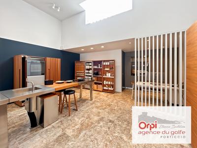 Local commercial - 93 m²