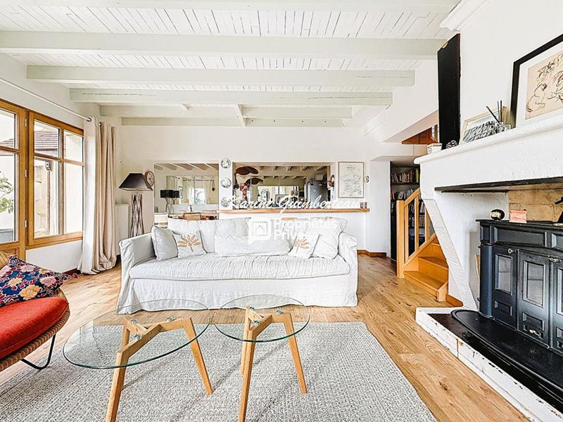 Maison - 135 m² - 5 pièces