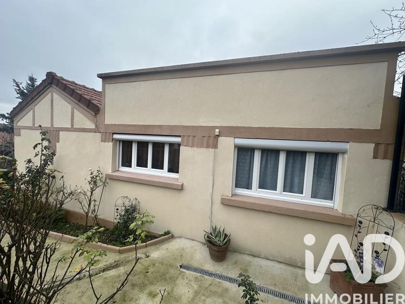 Maison - 80 m² - 4 pièces