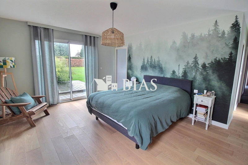 Maison contemporaine - 186 m² - 6 pièces