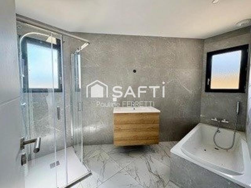 Maison - 128 m² - 4 pièces