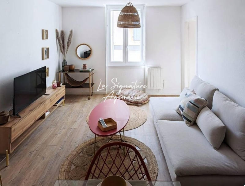 Immeuble - 245 m² - 10 pièces