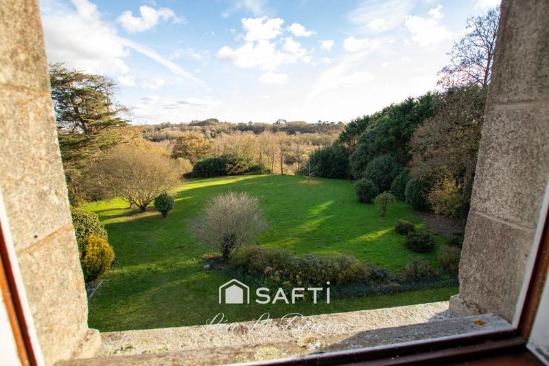 Propriété - 420 m² - 21 pièces