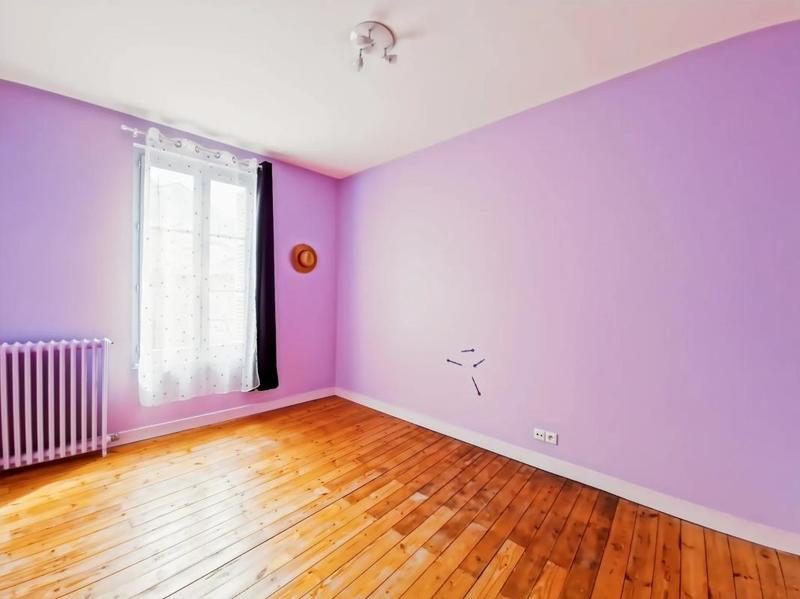 Maison - 190 m² - 12 pièces