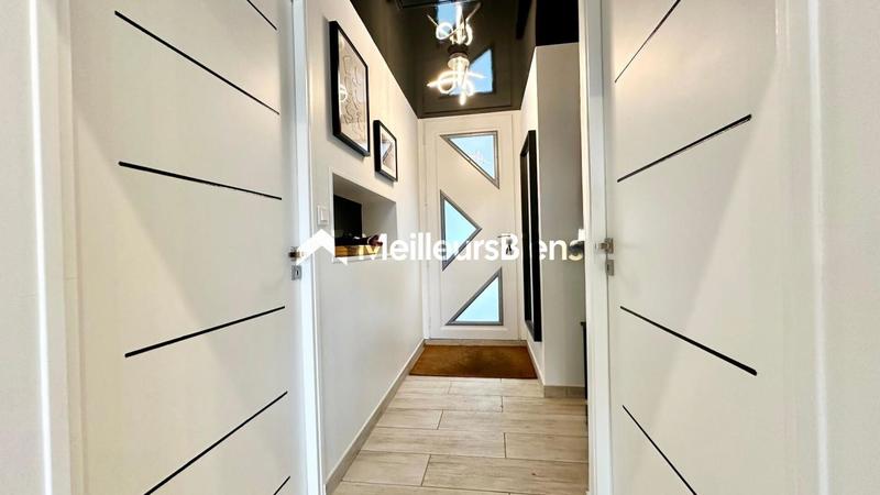 Maison - 101 m² - 4 pièces