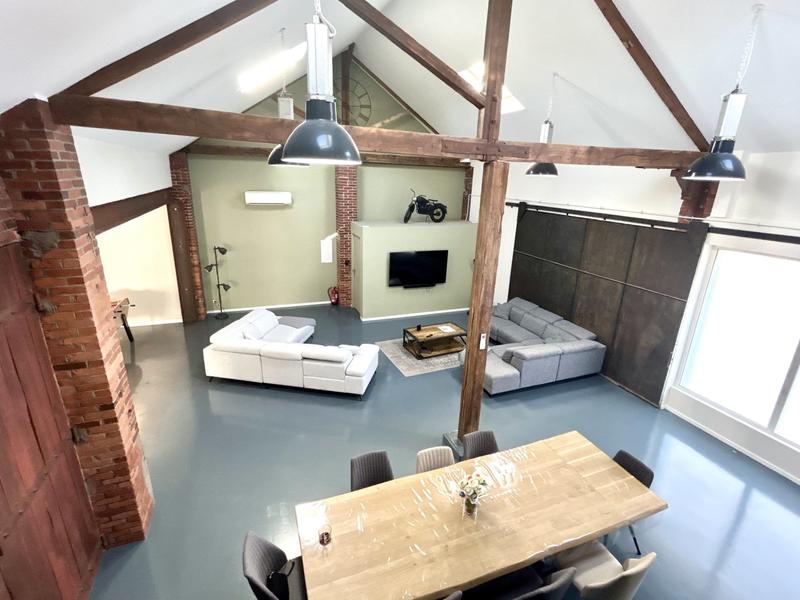 Maison - 296 m² - 6 pièces