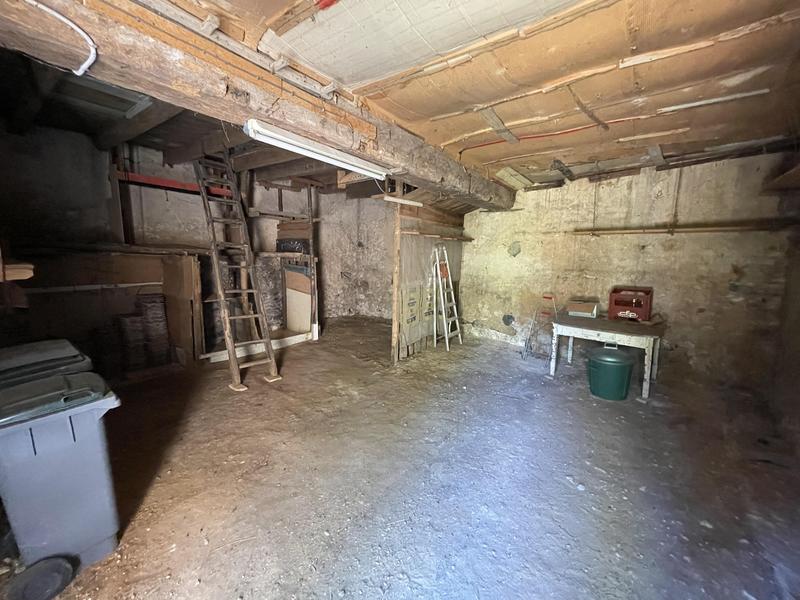 Maison ancienne - 170 m² - 8 pièces