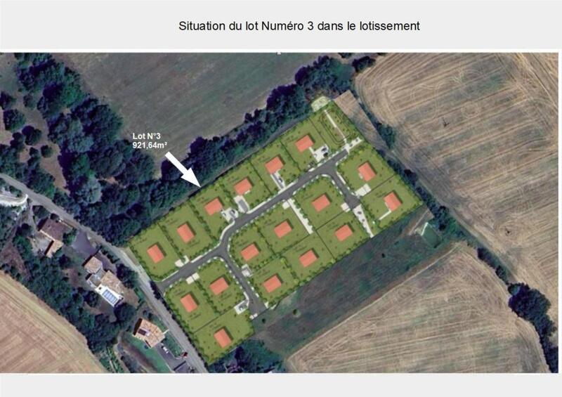 Terrain constructible - 921 m²