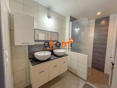 Maison - 163 m² - 4 pièces