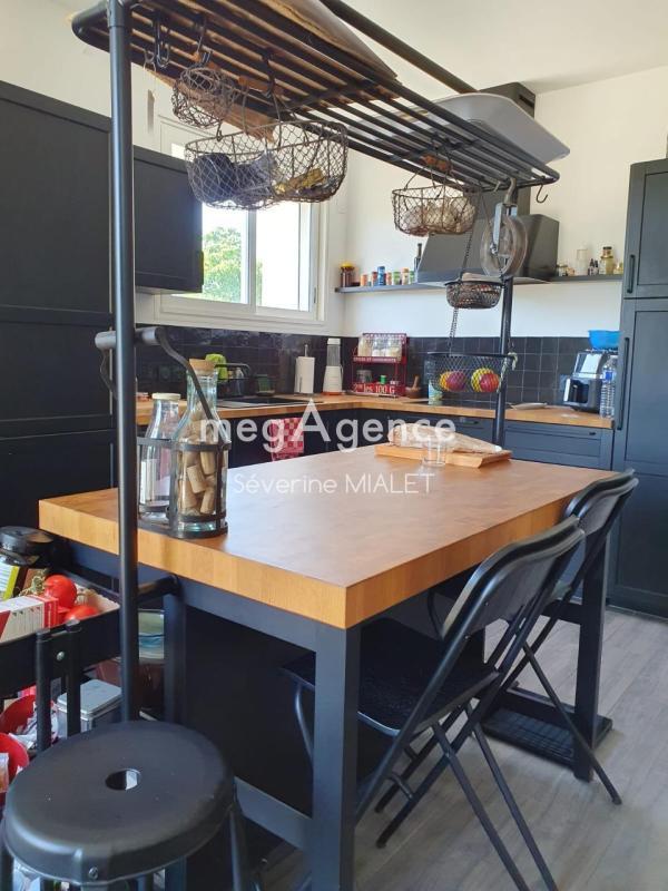 Maison - 170 m² - 6 pièces