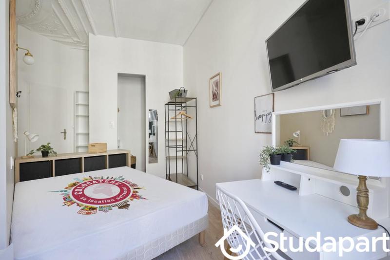 Chambre - 11 m² - 1 pièce