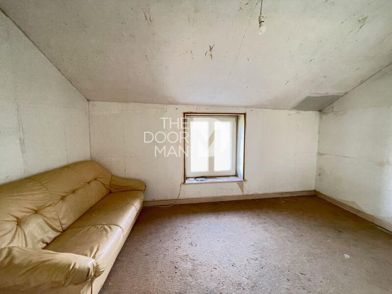 Maison - 98 m² - 5 pièces