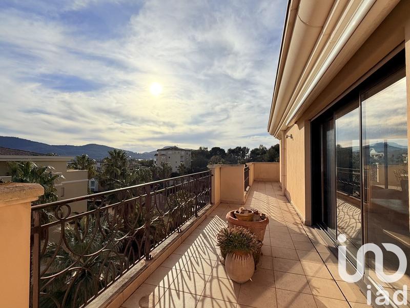 Appartement - 138 m² - 5 pièces