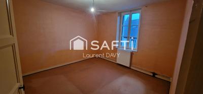 Maison - 105 m² - 4 pièces