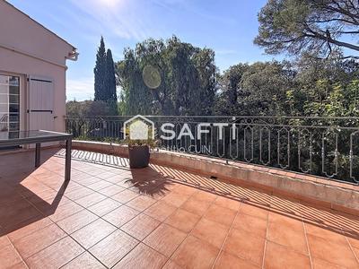 Appartement - 133 m² - 4 pièces