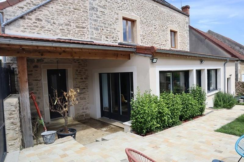Maison - 210 m² - 7 pièces