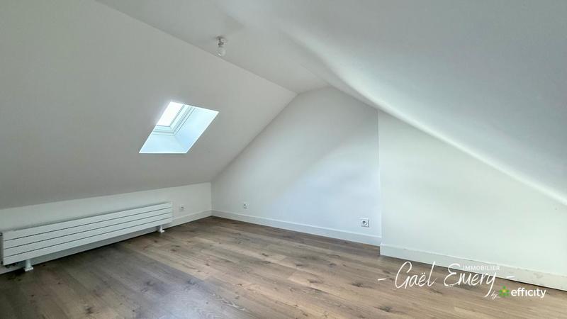 Maison - 83 m² - 5 pièces