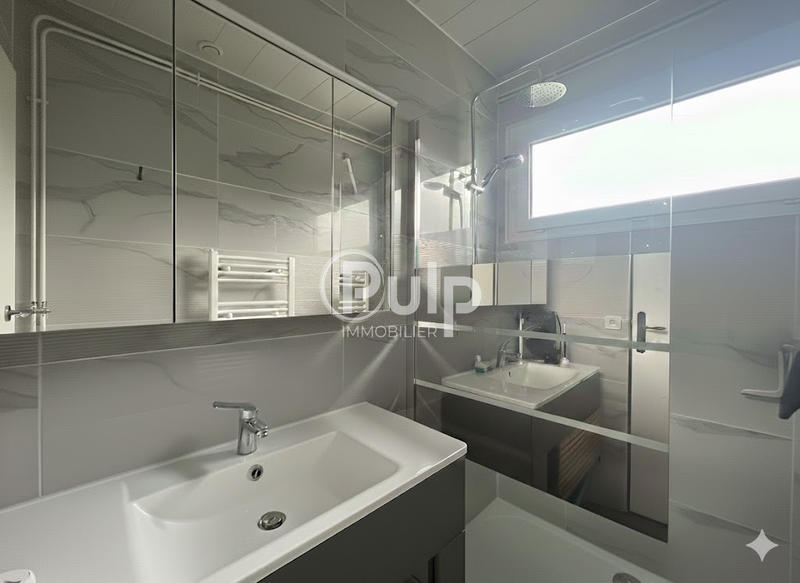 Maison - 60 m² - 4 pièces