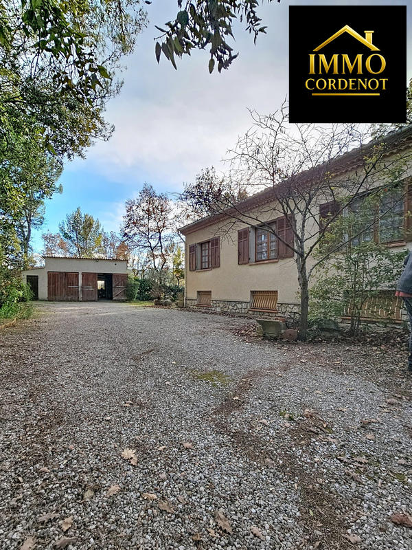 Villa - 130 m² - 5 pièces