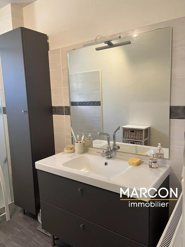 Maison - 94 m² - 4 pièces