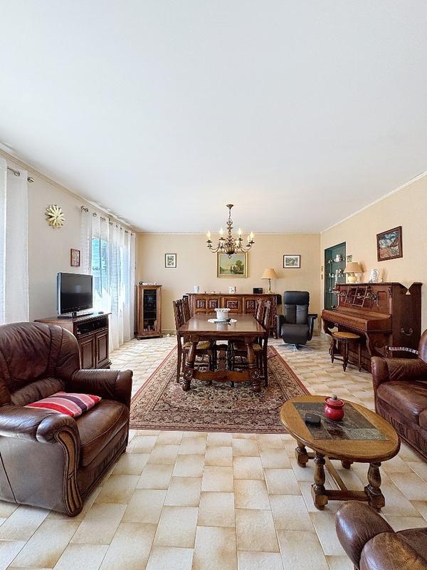 Maison - 149 m² - 7 pièces