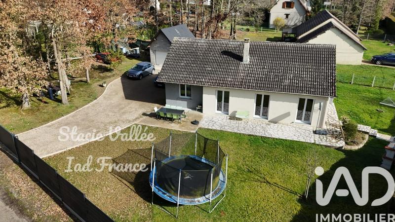 Maison - 90 m² - 5 pièces
