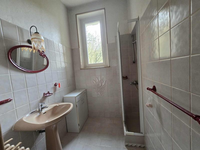 Maison - 193 m² - 8 pièces