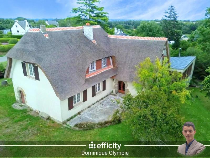 Maison - 231 m² - 9 pièces