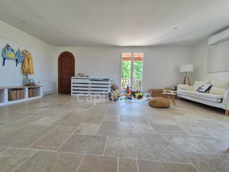 Maison - 150 m² - 6 pièces