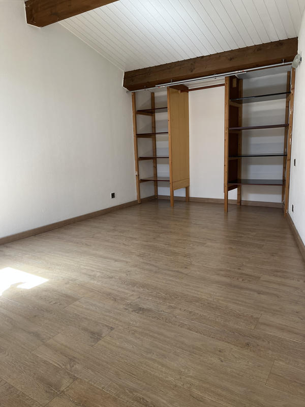 Appartement - 57 m² - 2 pièces